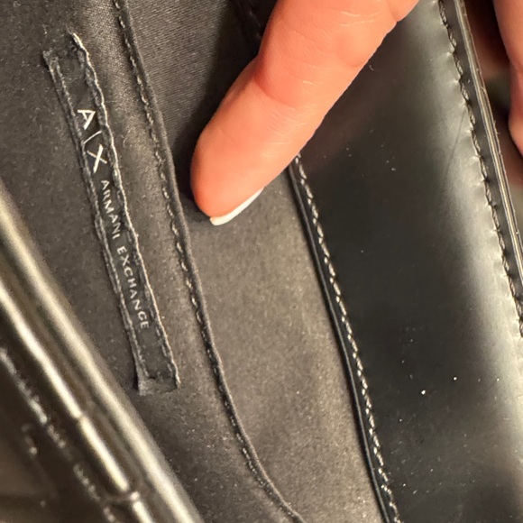 Armani Exchange Black Logo Crossbody Bag - Picture 9 of 10